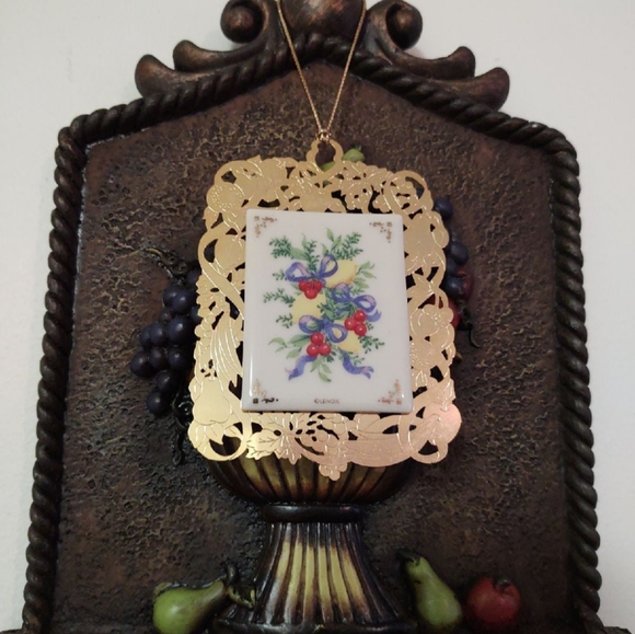 LENOX Christmas Tree Ornament - Picture 2 of 7